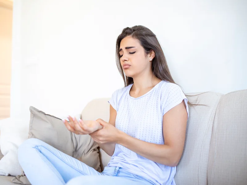 Schomaker Chiropractic Clinic treating carpal tunnel syndrome in Elk River
